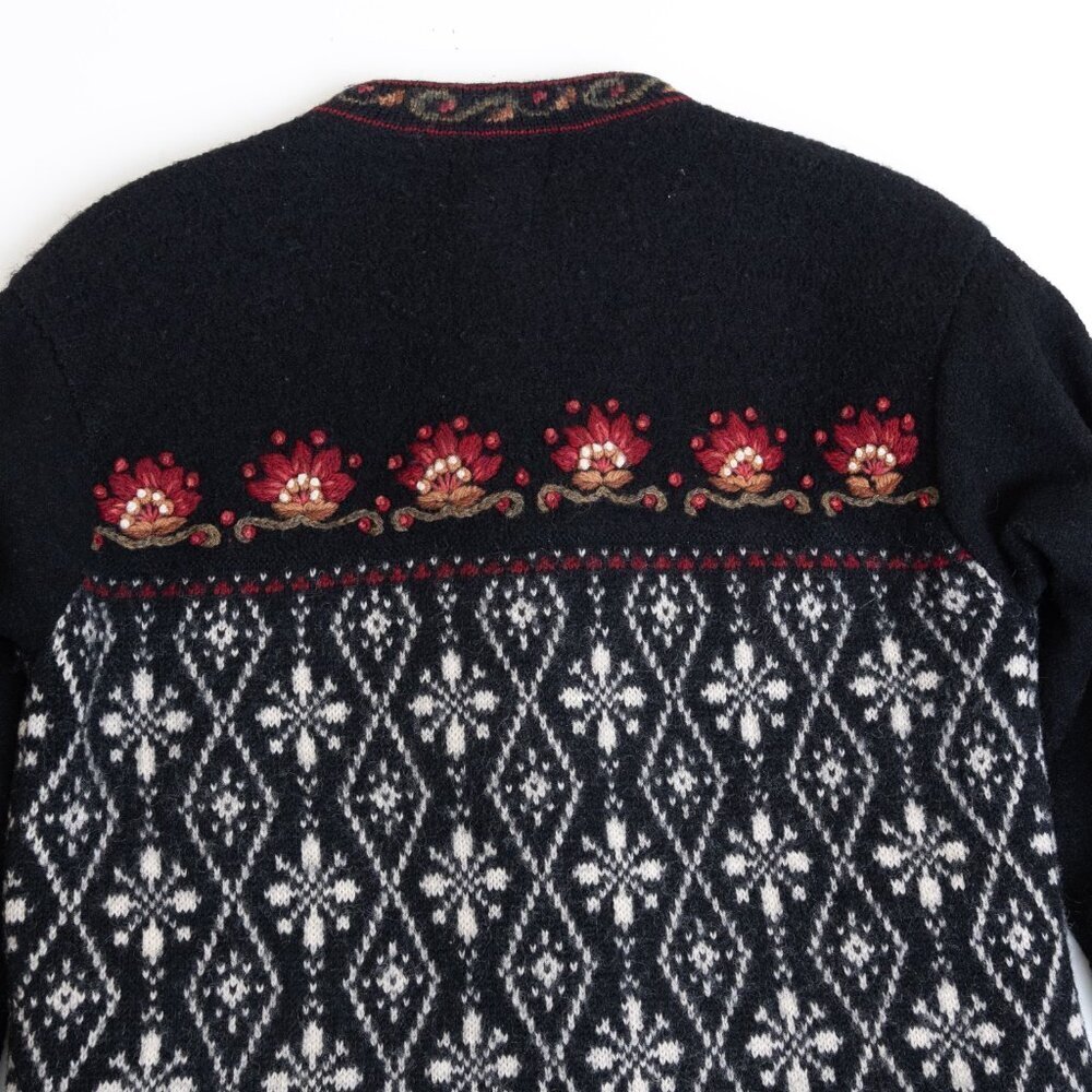 Icelandic Design Wool Cardigan Full Zip Jacket Embroidered Floral Fair Isle - Picture 10 of 16